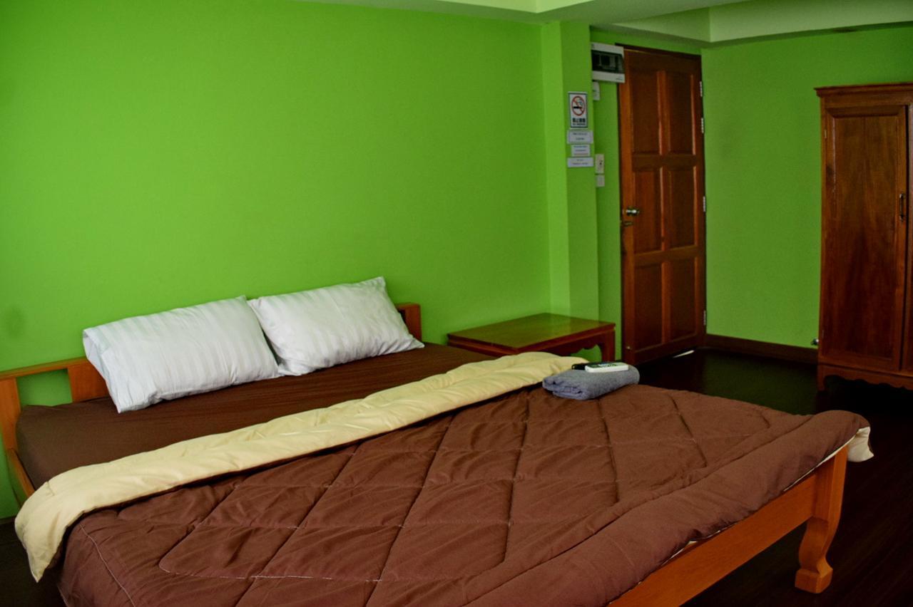 Room To Let Chiang Mai Buitenkant foto