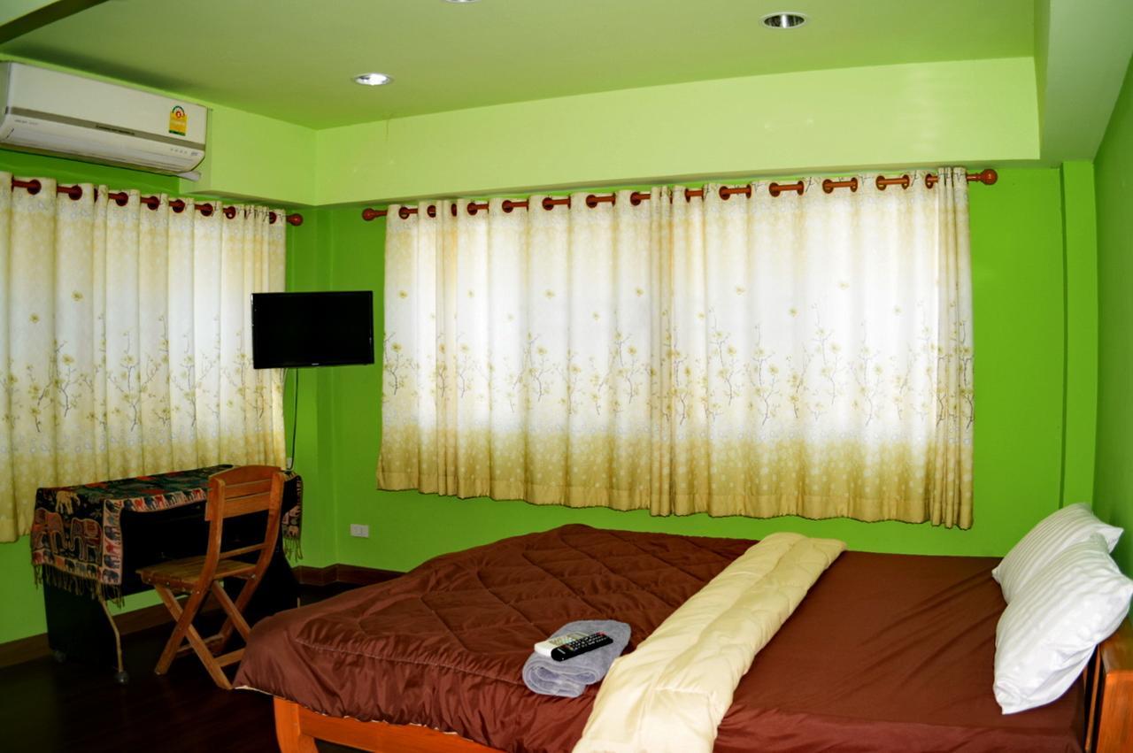 Room To Let Chiang Mai Buitenkant foto