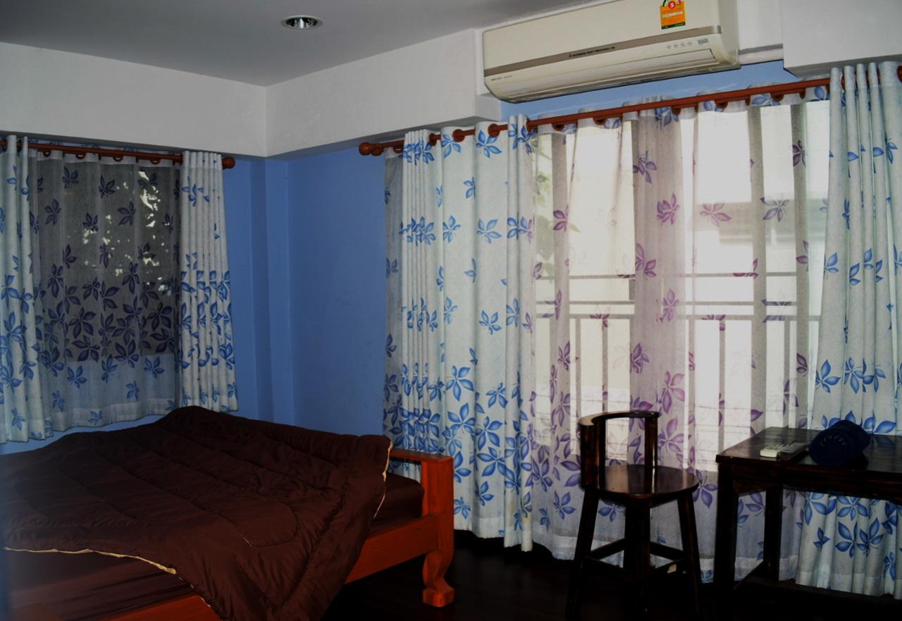 Room To Let Chiang Mai Buitenkant foto