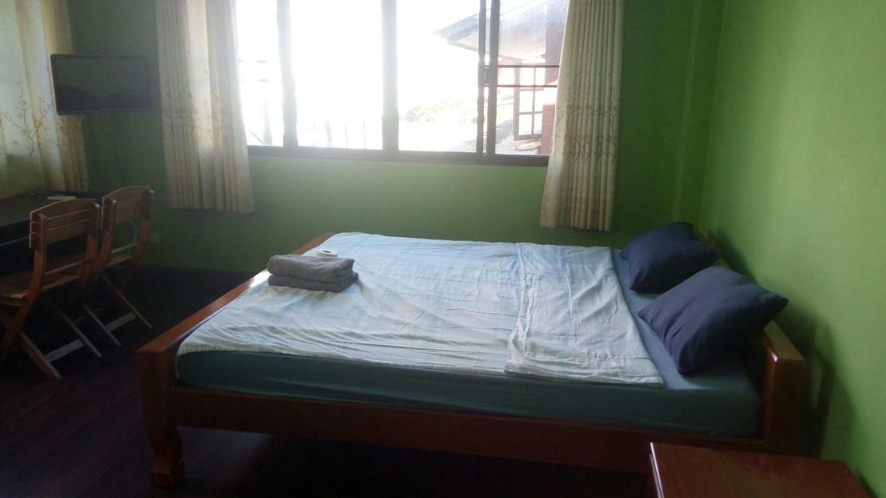 Room To Let Chiang Mai Buitenkant foto