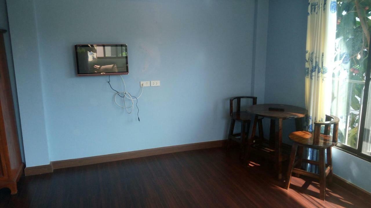 Room To Let Chiang Mai Buitenkant foto