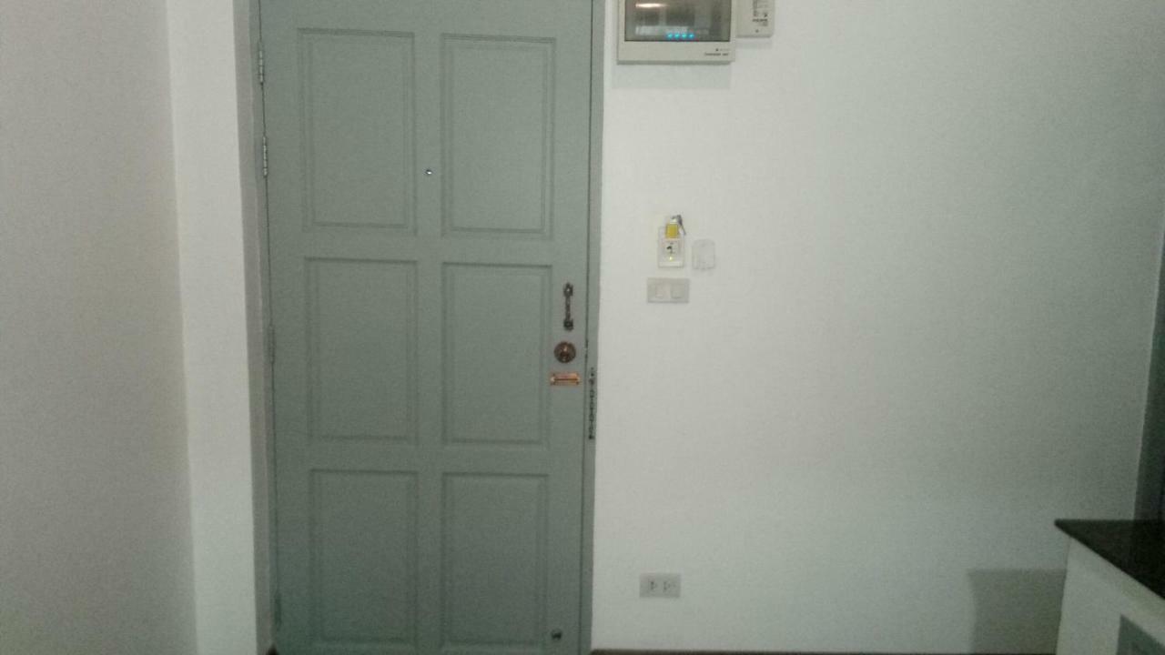 Room To Let Chiang Mai Buitenkant foto